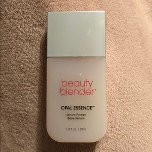 Beauty Blender Opal Essence Primer